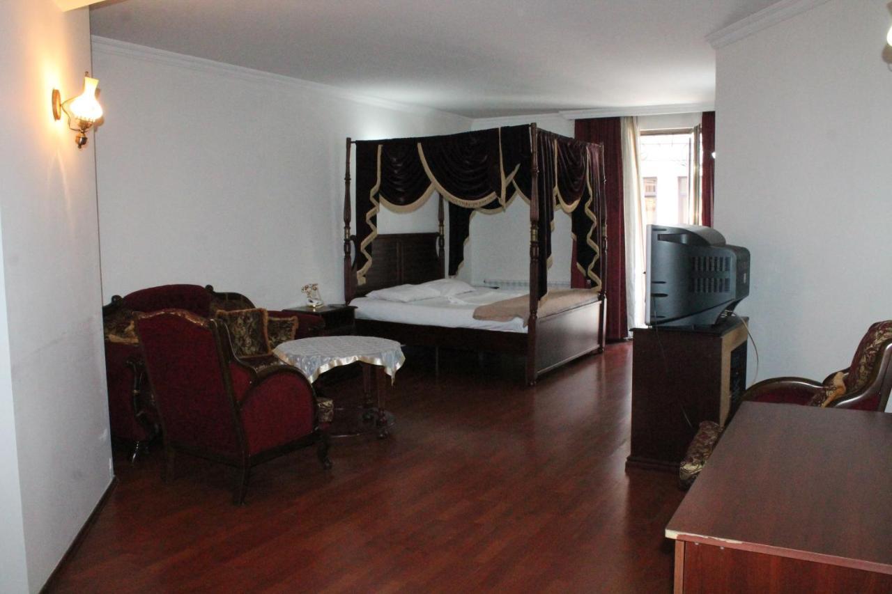 Hotel Ritsa Batumi Zewnętrze zdjęcie